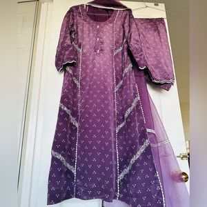 Beautiful brand new boutique suit